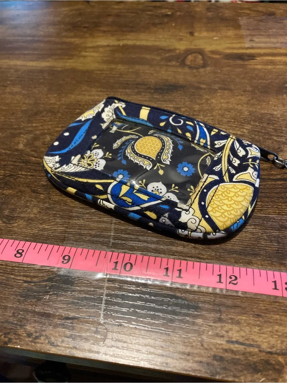 Vera Bradley zip ID w/key clip